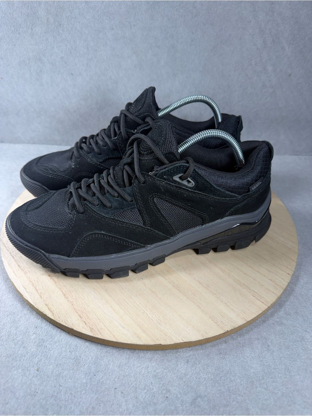 Vans AMZN Trailhead Hiking Sneakers Black Mens Size 10.5 Womens Size 12